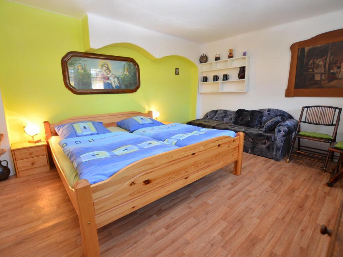 Luxury Villa Near Forest In Hlavice Czech Republic Vselibice Room photo